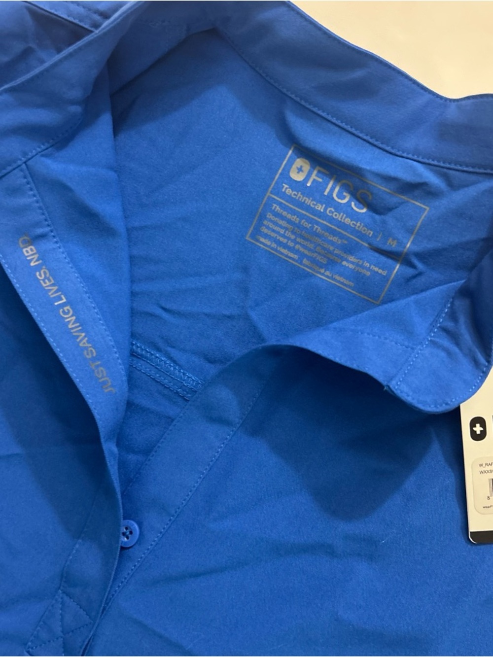 FIGS Rafaela Oversized Scrub Top Royal Blue Medical Nurse NWT Women’s Medium - Picture 9 of 14